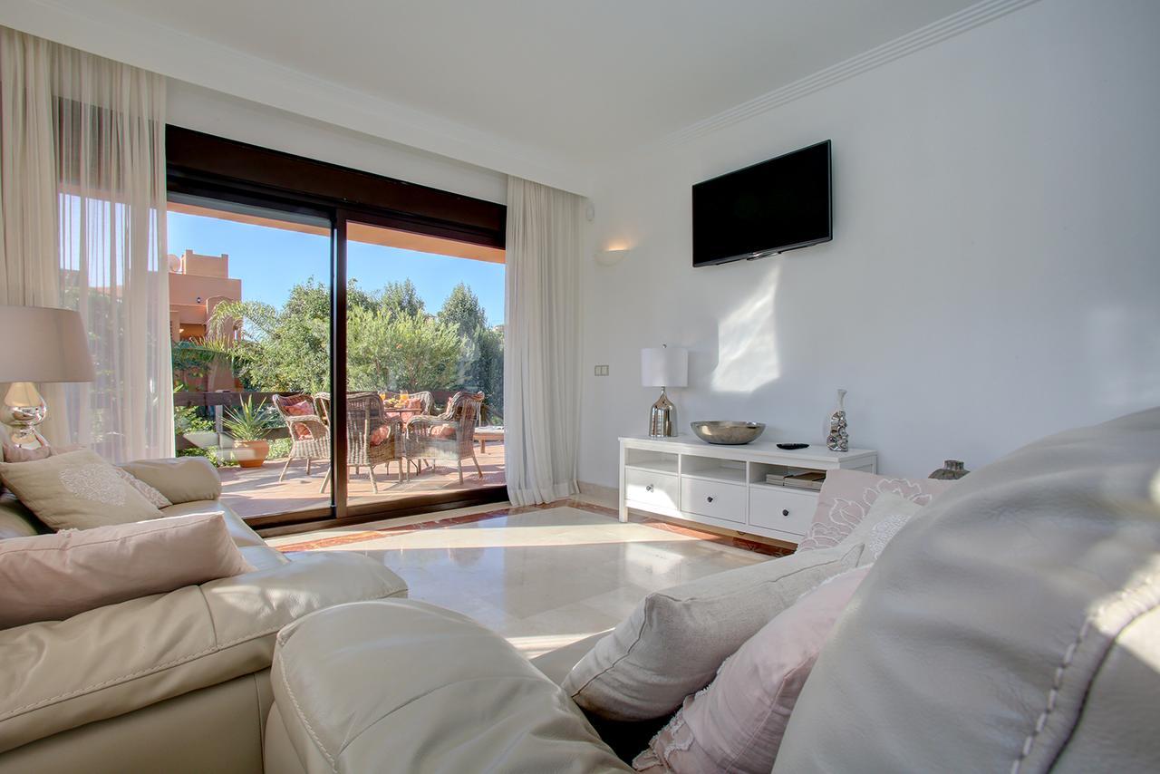 Jardines de Nueva Galera bajo III Apartamento Estepona Exterior foto